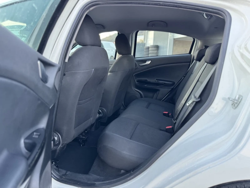 Alfa Romeo Giulietta 1.6JTD -10%, снимка 15 - Автомобили и джипове - 52403863