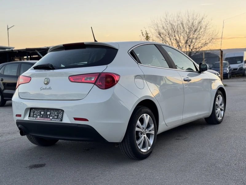 Alfa Romeo Giulietta 1.6JTD -10%, снимка 6 - Автомобили и джипове - 52403863