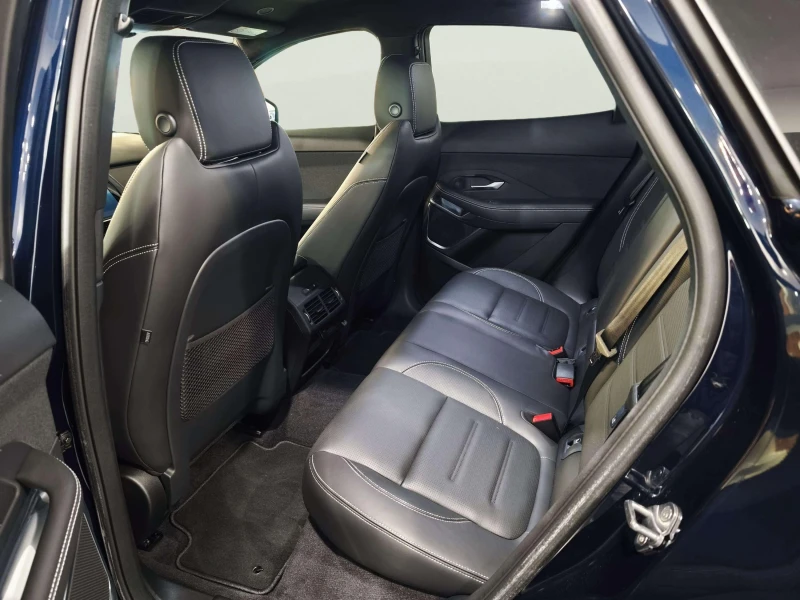 Jaguar E-pace 1.5, снимка 9 - Автомобили и джипове - 52498052