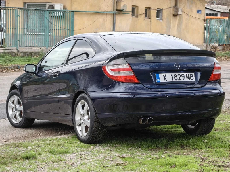 Mercedes-Benz C 220 Sport Coupe, снимка 4 - Автомобили и джипове - 52554736