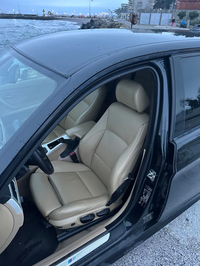 BMW 320 i газ, снимка 4 - Автомобили и джипове - 52970403