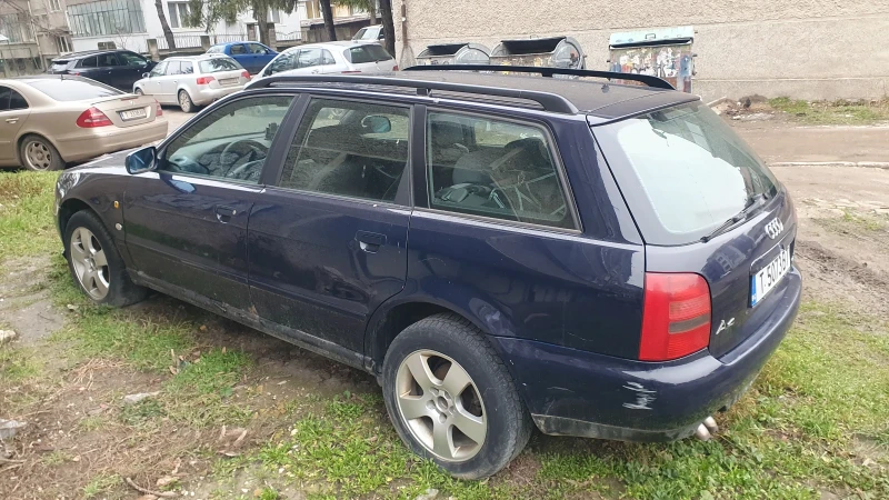 Audi A4, снимка 2 - Автомобили и джипове - 53336047