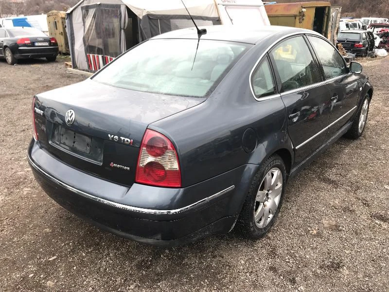 VW Passat 2.5TDI,Автомат,4motion,180 кс., снимка 3 - Автомобили и джипове - 24340324