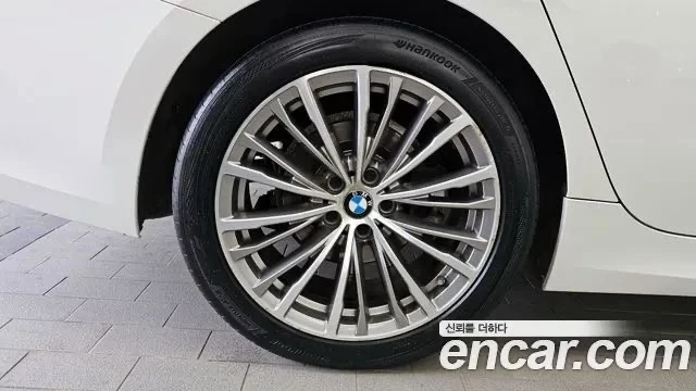 BMW 320, снимка 3 - Автомобили и джипове - 54777057