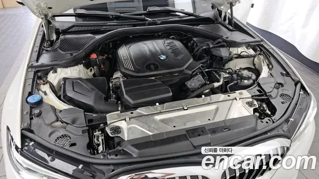 BMW 320, снимка 4 - Автомобили и джипове - 54777057