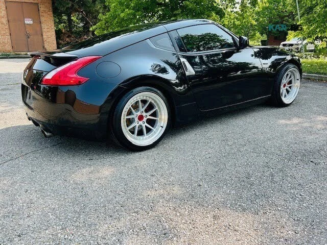Nissan 370Z АвтоКредит * (ЦЕНА ДО БГ), снимка 7 - Автомобили и джипове - 56135051