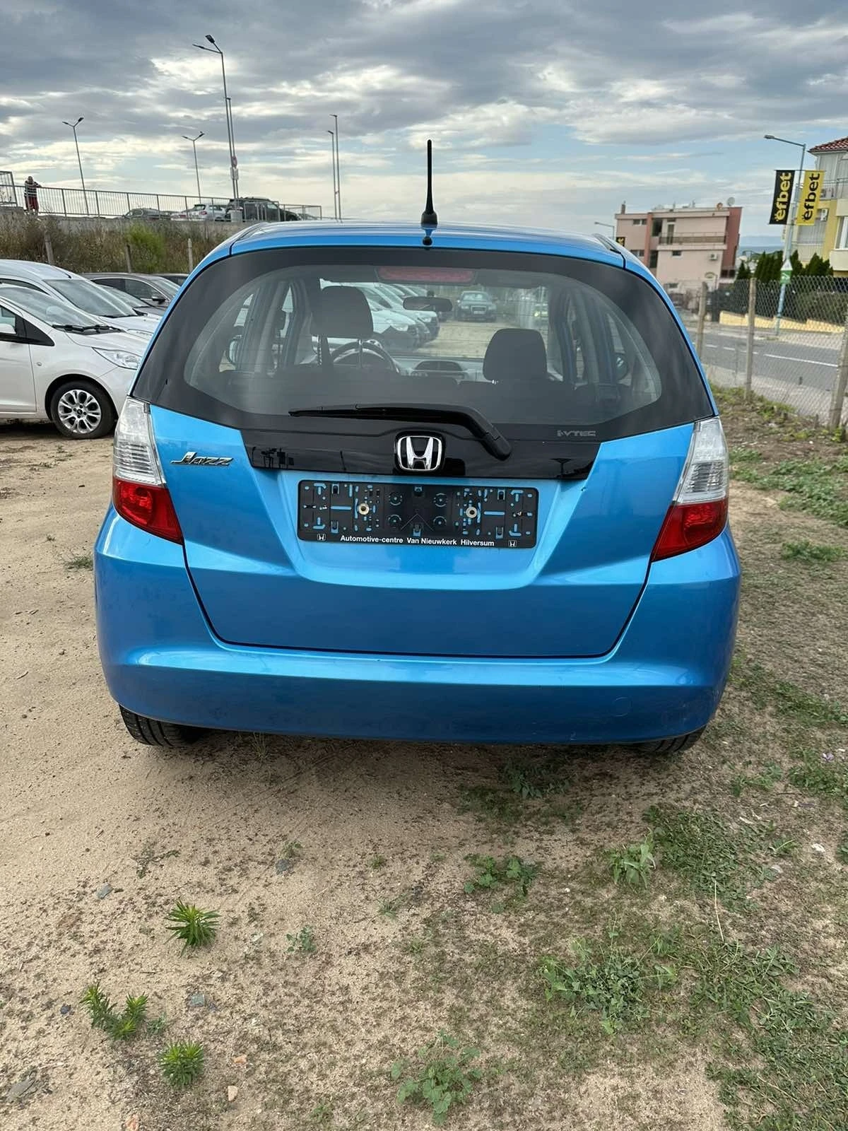 Honda Jazz 1.4 I - изображение 5