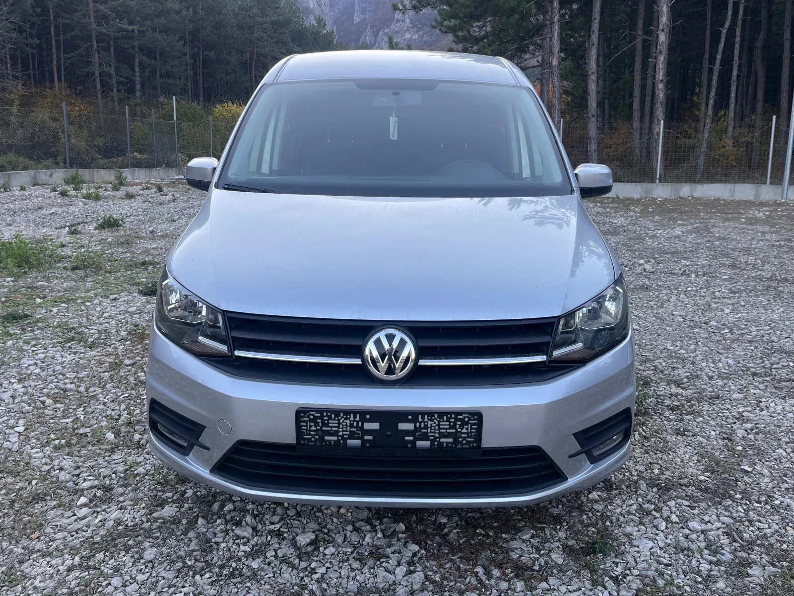 VW Caddy 2.0TDI 102kc 7 Места - изображение 2