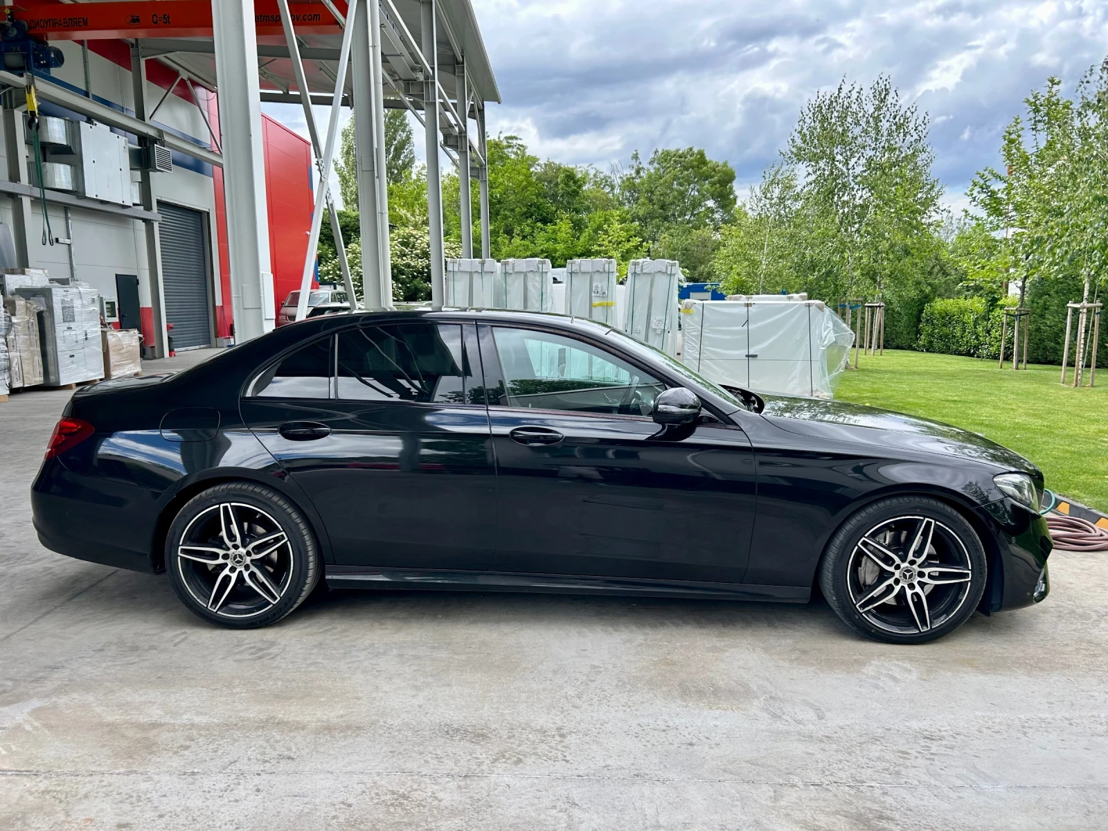 Mercedes-Benz E 220 4MATIC 9G-TRONIC - изображение 6