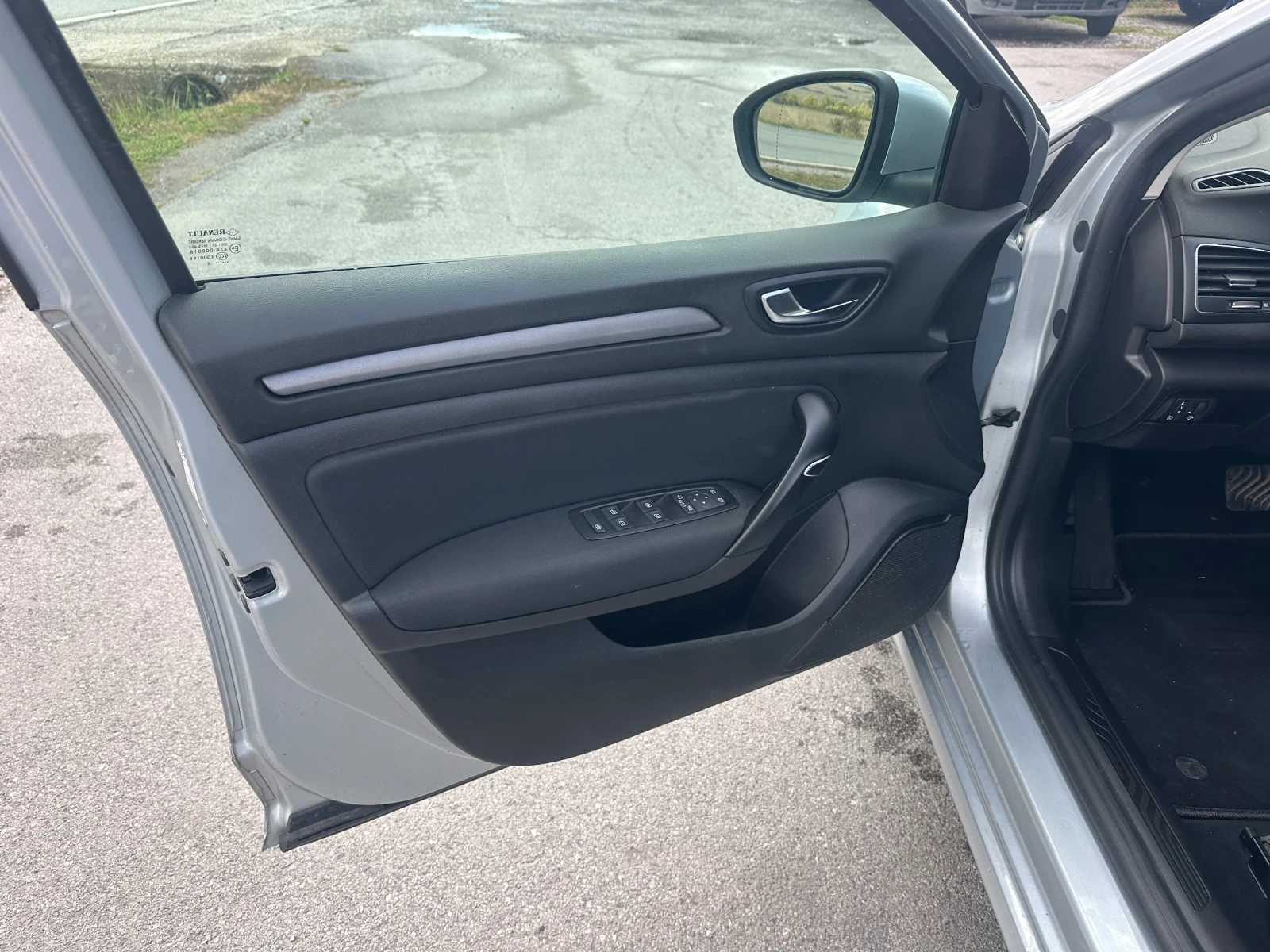Renault Megane | Mobile.bg — изображение 10