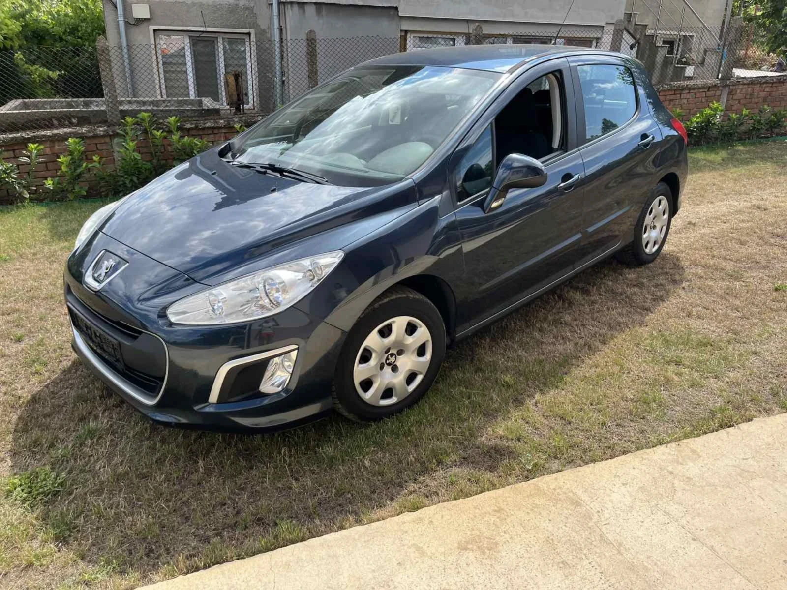 Peugeot 308 1.4-98кс - изображение 2