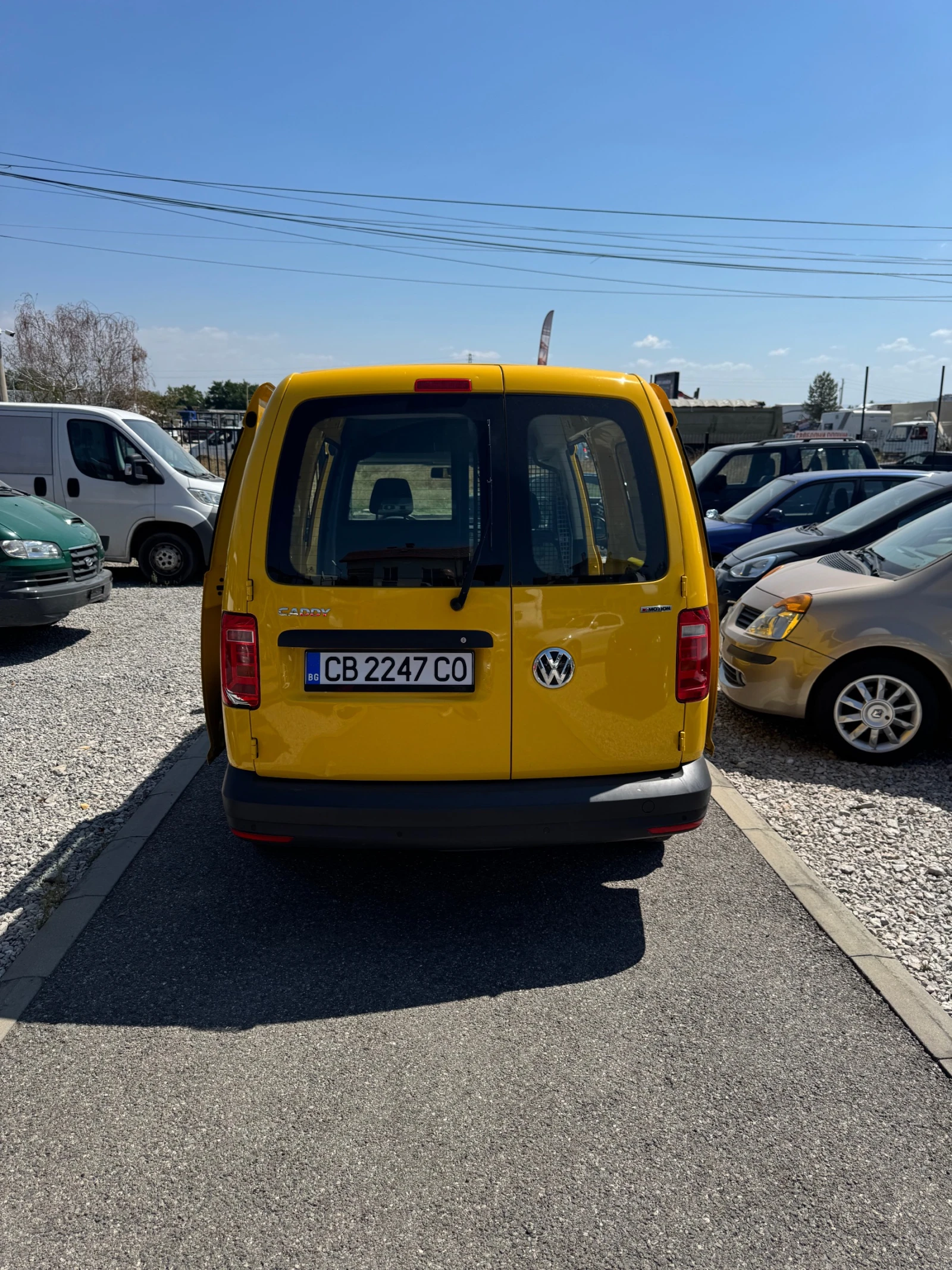 VW Caddy 2.0 TDI 4MOTION - изображение 7