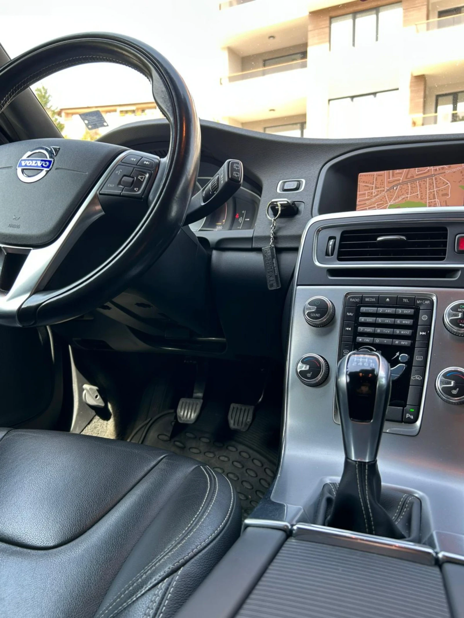 Volvo V60 | Mobile.bg   11