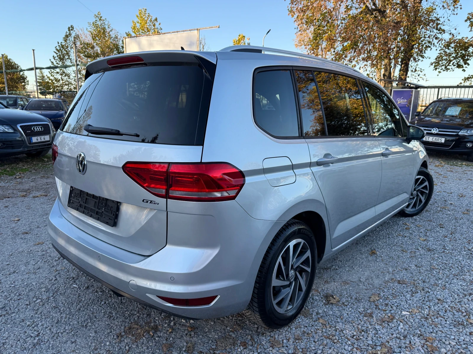 VW Touran 2.0TDI/LED/6+ 1/SOUND - изображение 4