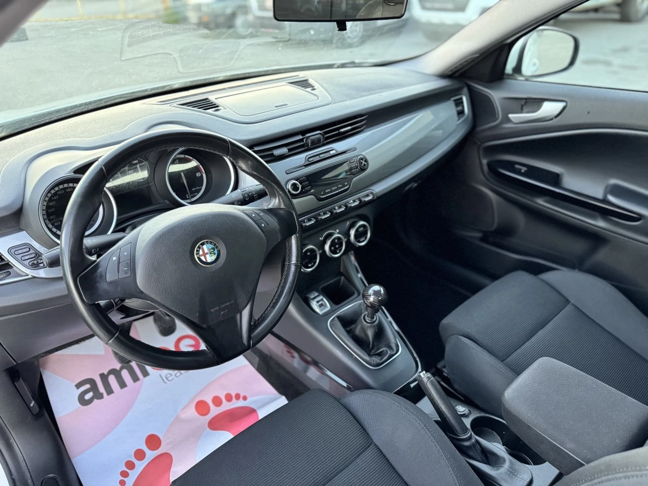 Alfa Romeo Giulietta 1.6JTD - изображение 10