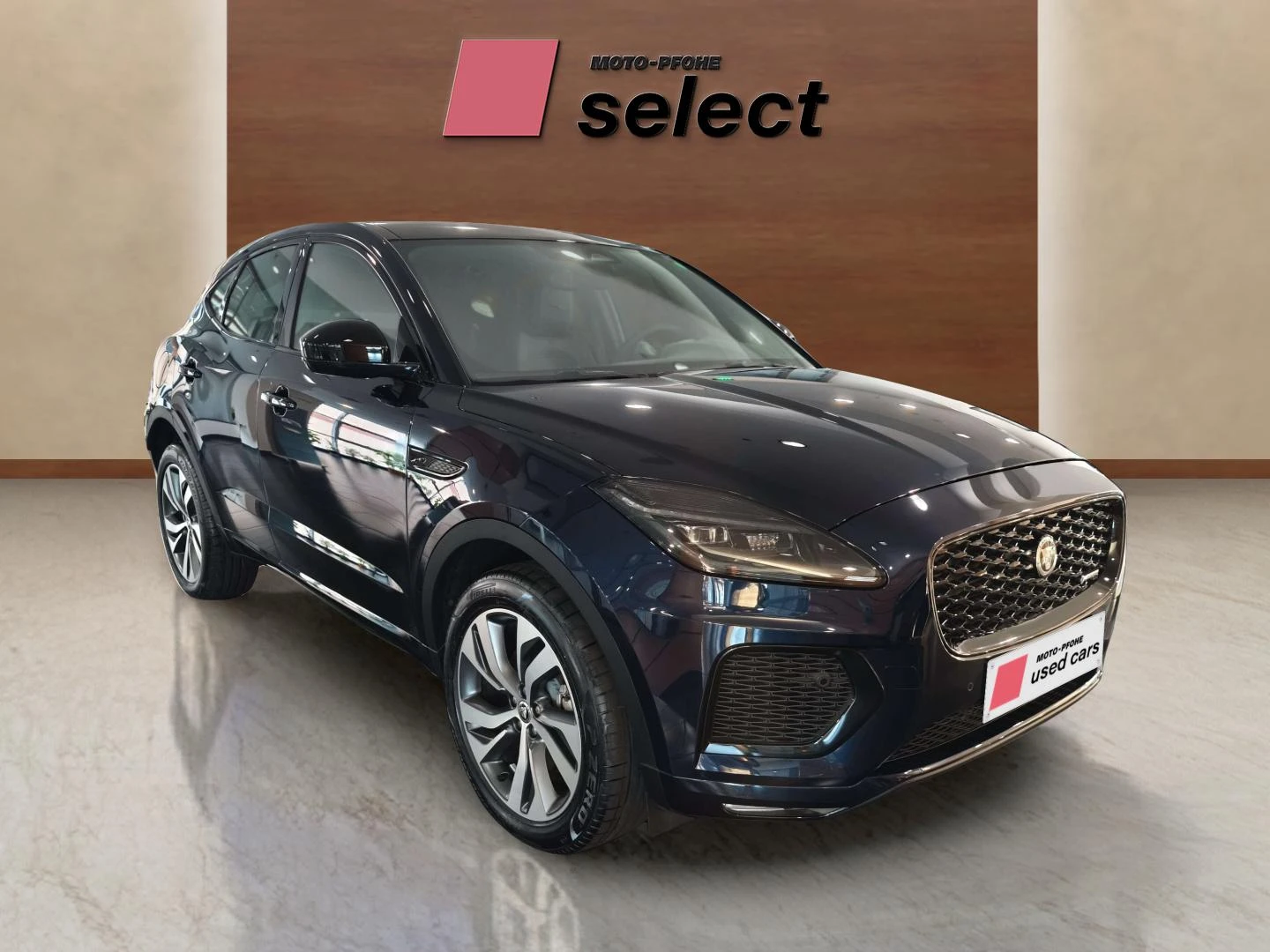 Jaguar E-pace 1.5 - изображение 5