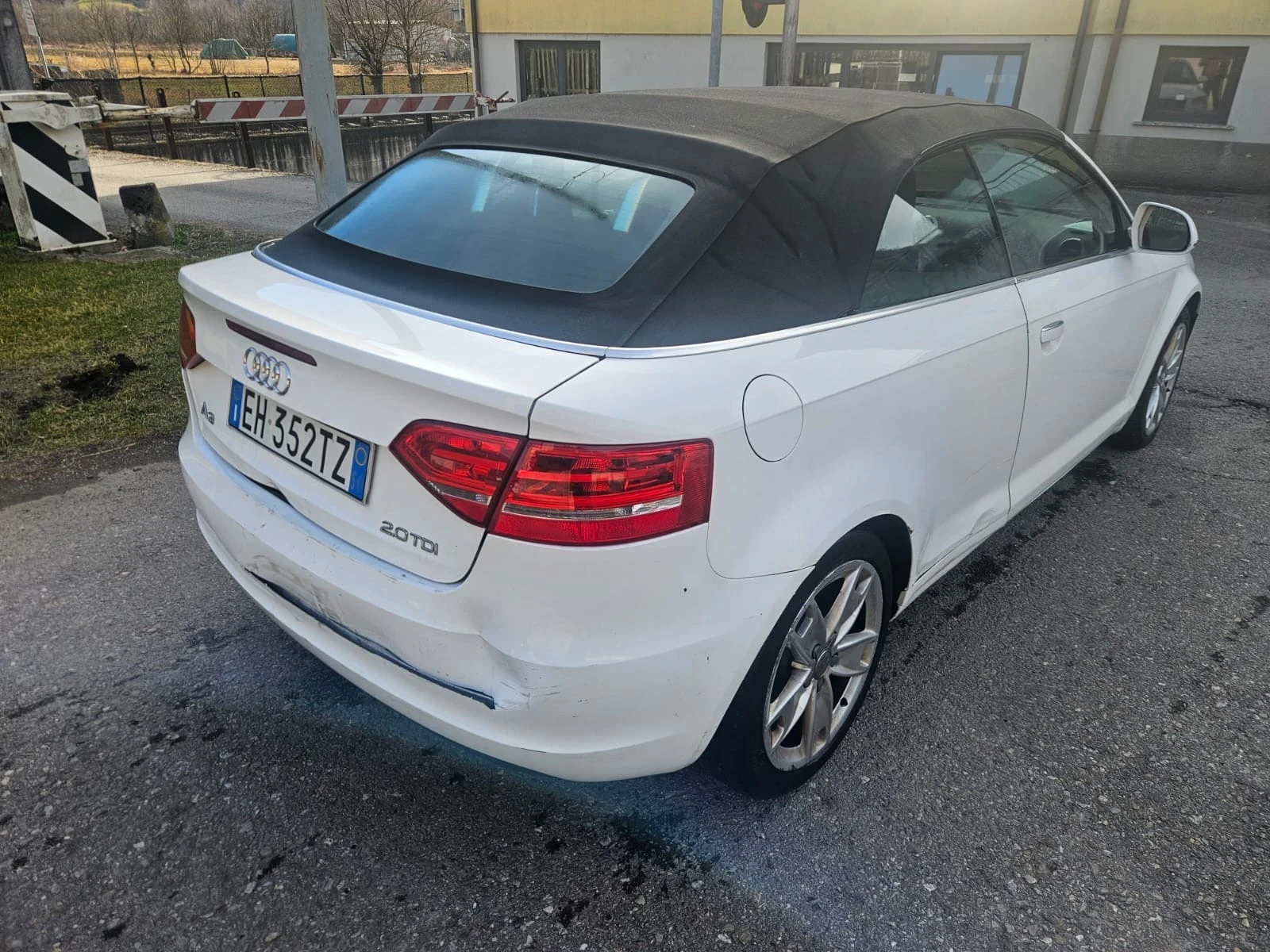 Audi A3 2.0TDI * КАБРИО * НОВ ВНОС * , снимка 8 - Автомобили и джипове - 53921663