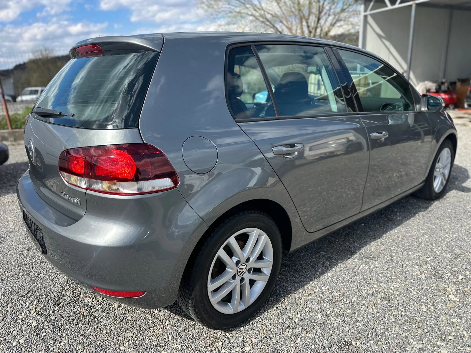VW Golf 2.0TDI АВТОМАТ , снимка 6 - Автомобили и джипове - 54158315