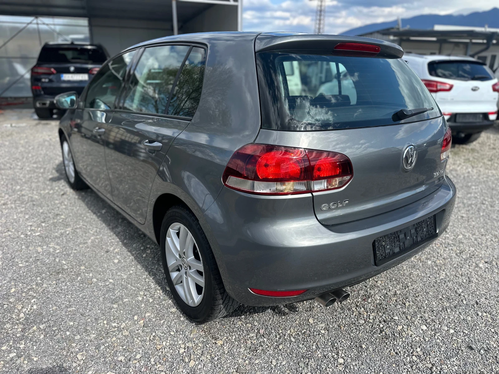 VW Golf 2.0TDI АВТОМАТ , снимка 4 - Автомобили и джипове - 54158315