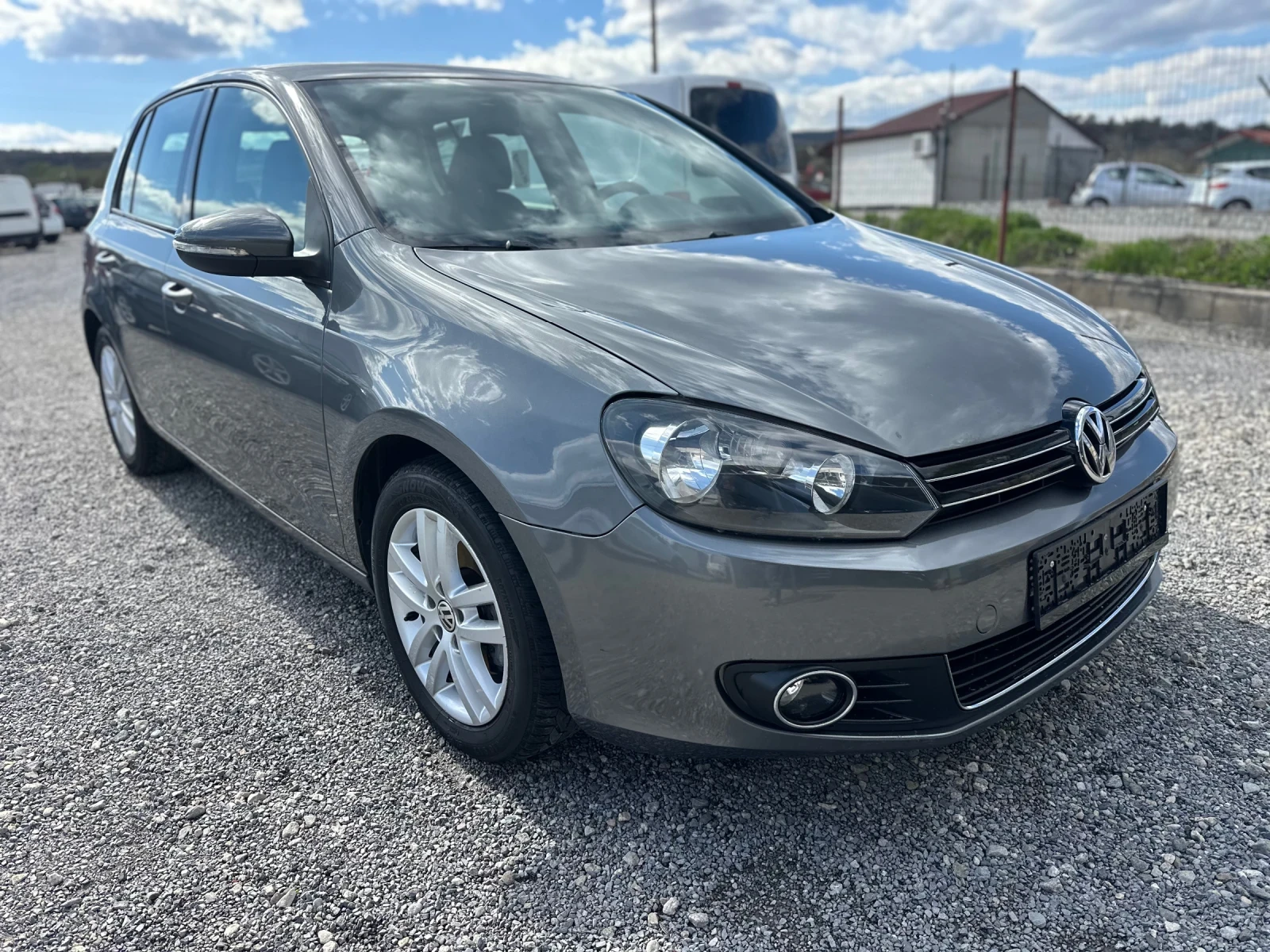 VW Golf 2.0TDI АВТОМАТ , снимка 3 - Автомобили и джипове - 54158315