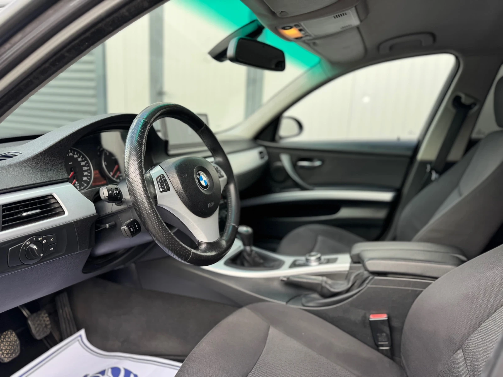 BMW 320 * M pack* Carplay* 163hp* , снимка 10 - Автомобили и джипове - 54396060