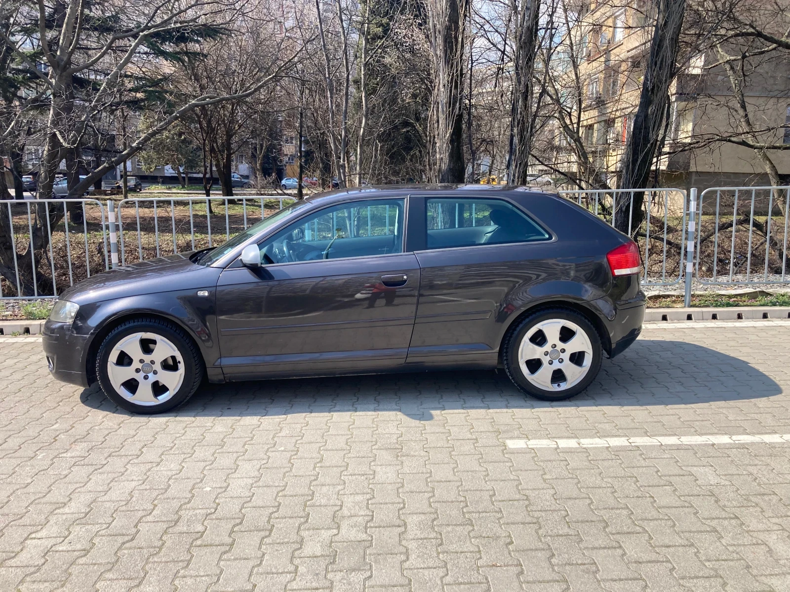 Audi A3 2.0d, снимка 5 - Автомобили и джипове - 54416118