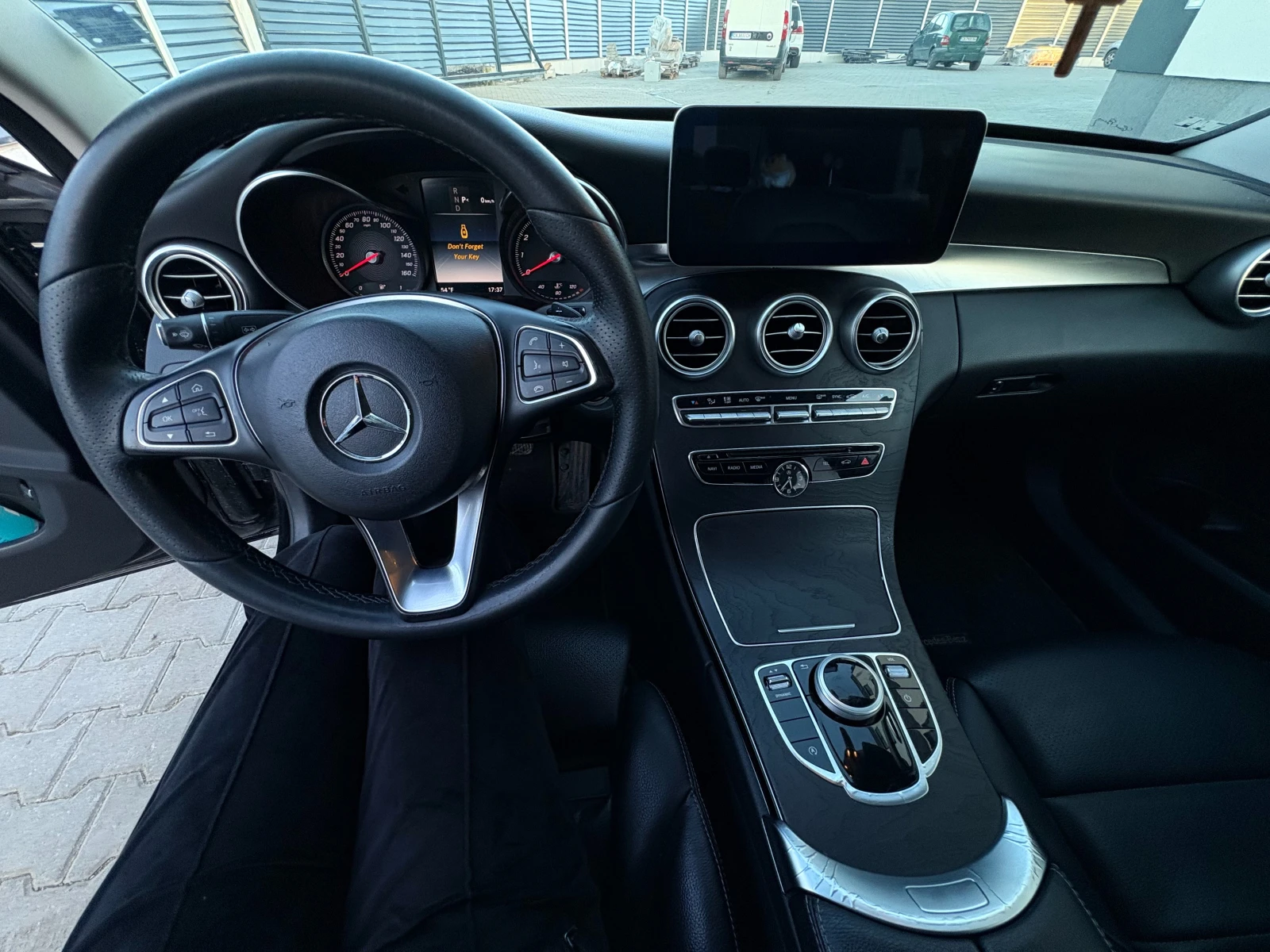 Mercedes-Benz 300, снимка 13 - Автомобили и джипове - 54490518