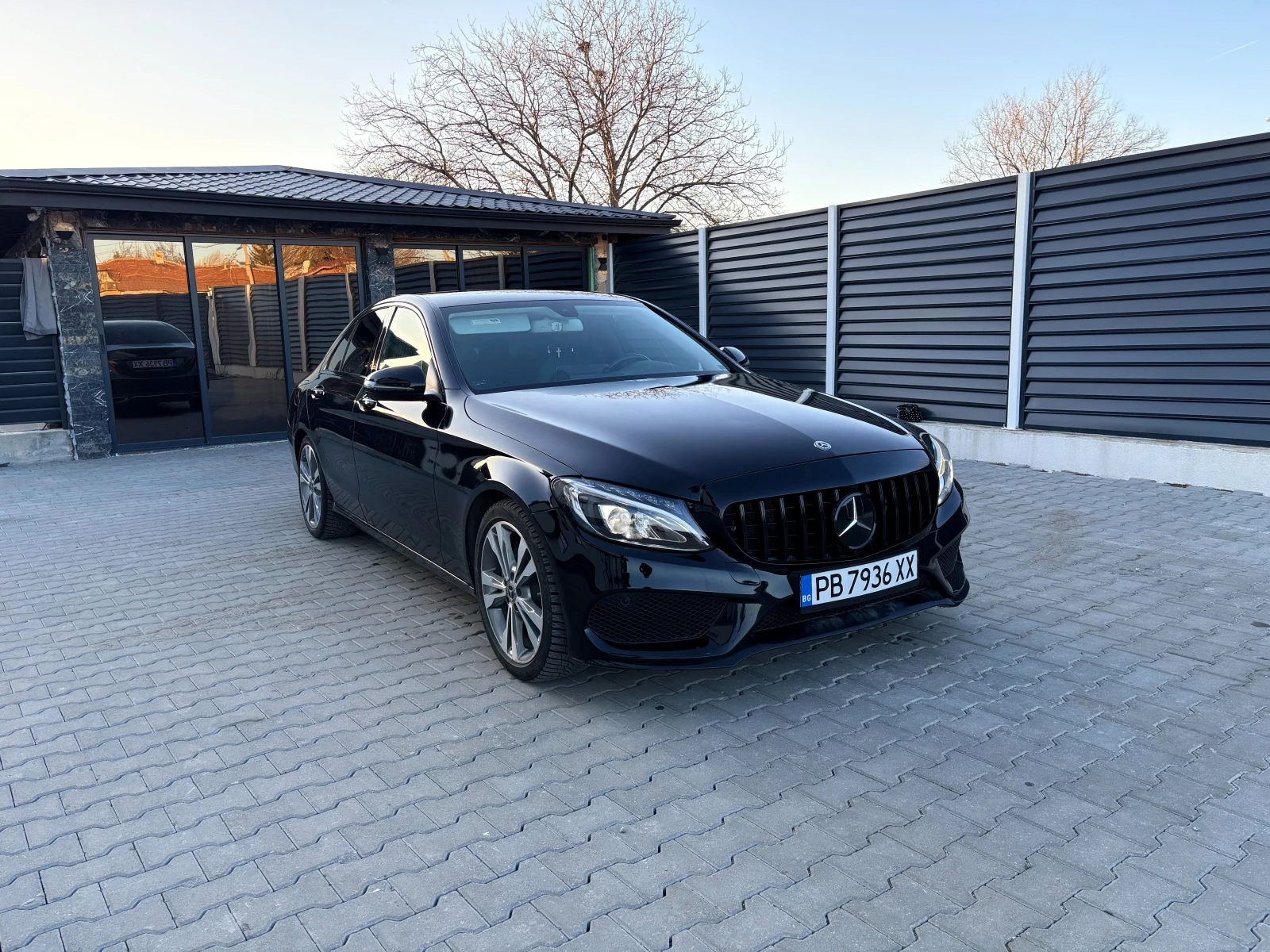 Mercedes-Benz 300