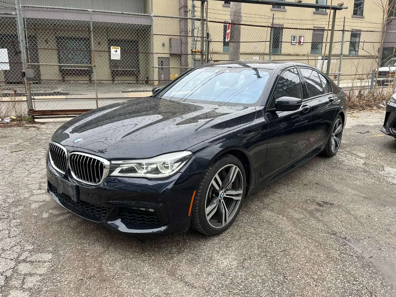 BMW 750 * xDrive * CARFAX * DIGITAL KEY * МАСАЖИ * ОБДУХ