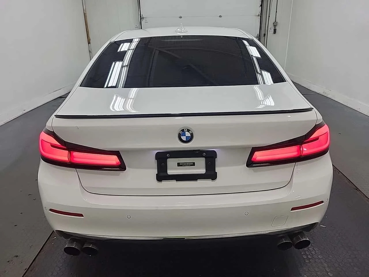 BMW 530 XDRIVE30I * FULL M PACK* DIGITAL* АМБИЕНТНО* , снимка 4 - Автомобили и джипове - 54663952