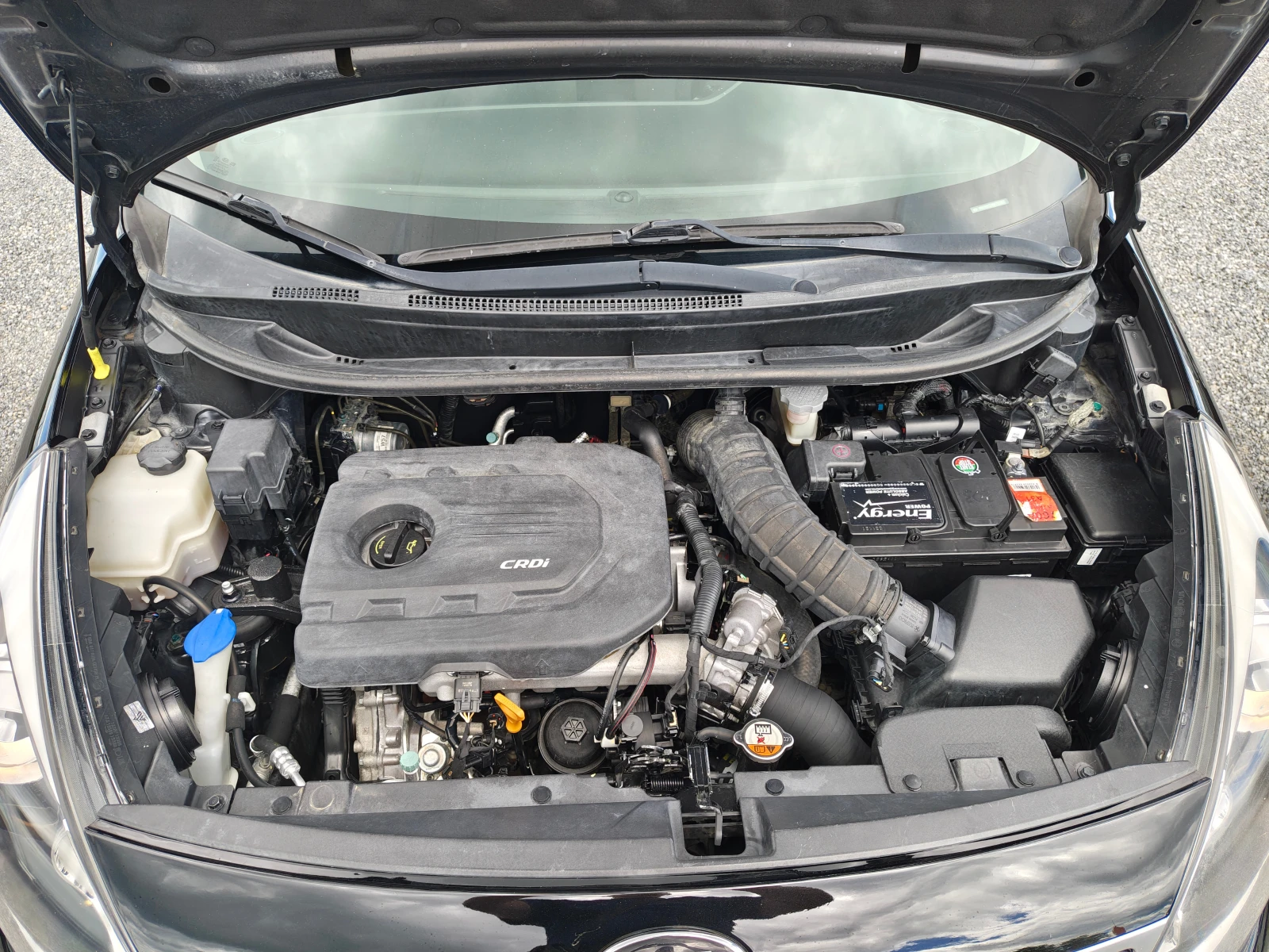 Kia Rio 1.1 CRDI, снимка 16 - Автомобили и джипове - 54892404