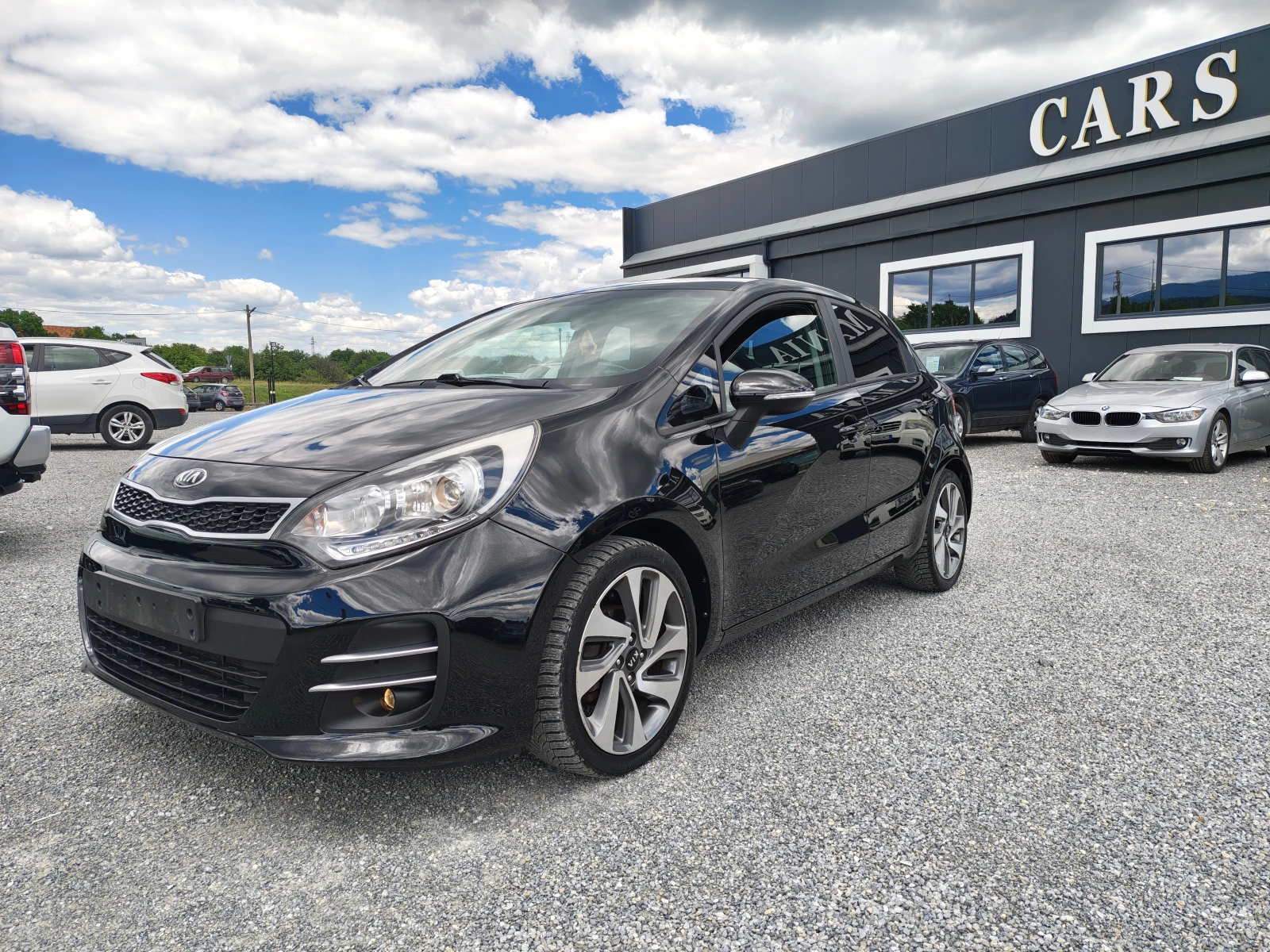 Kia Rio 1.1 CRDI, снимка 8 - Автомобили и джипове - 54892404