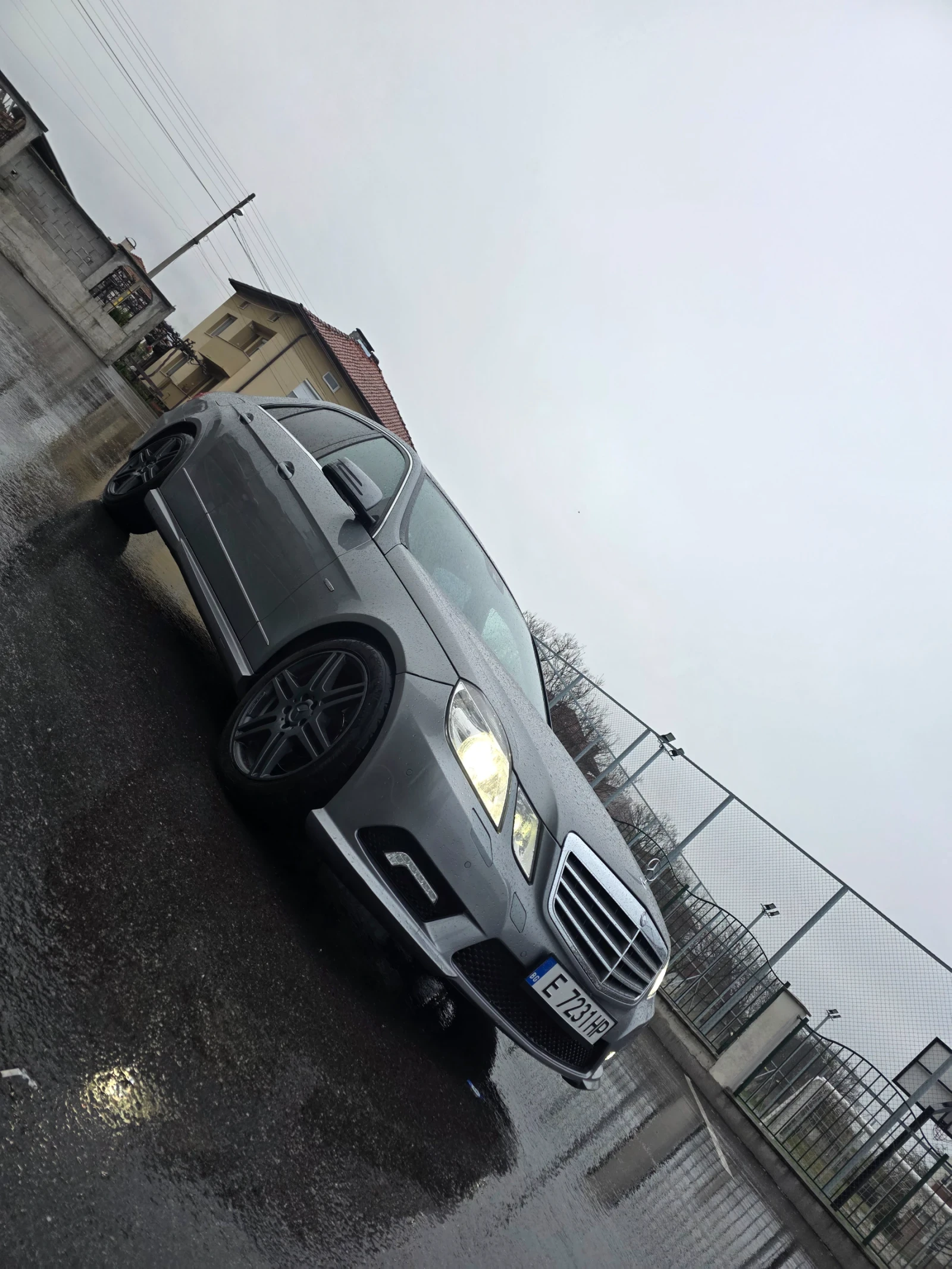 Mercedes-Benz E 350, снимка 4 - Автомобили и джипове - 54914129