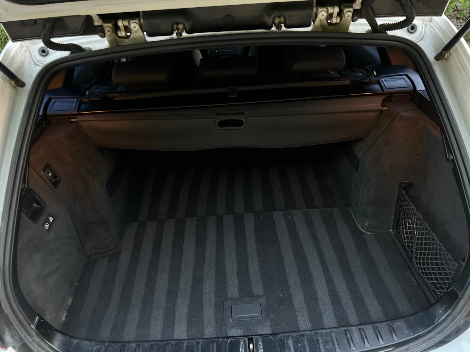 BMW 325  d M57 Keyless/Dynamic/Panorama/Navi, снимка 12 - Автомобили и джипове - 55225524