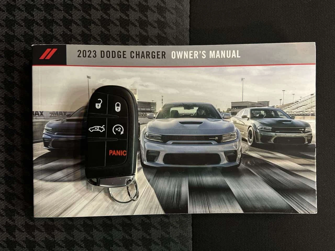 Dodge Charger * GT AWD | BLK TOP PKG | CARPLAY | LAUNCH CONTROL , снимка 14 - Автомобили и джипове - 55229475