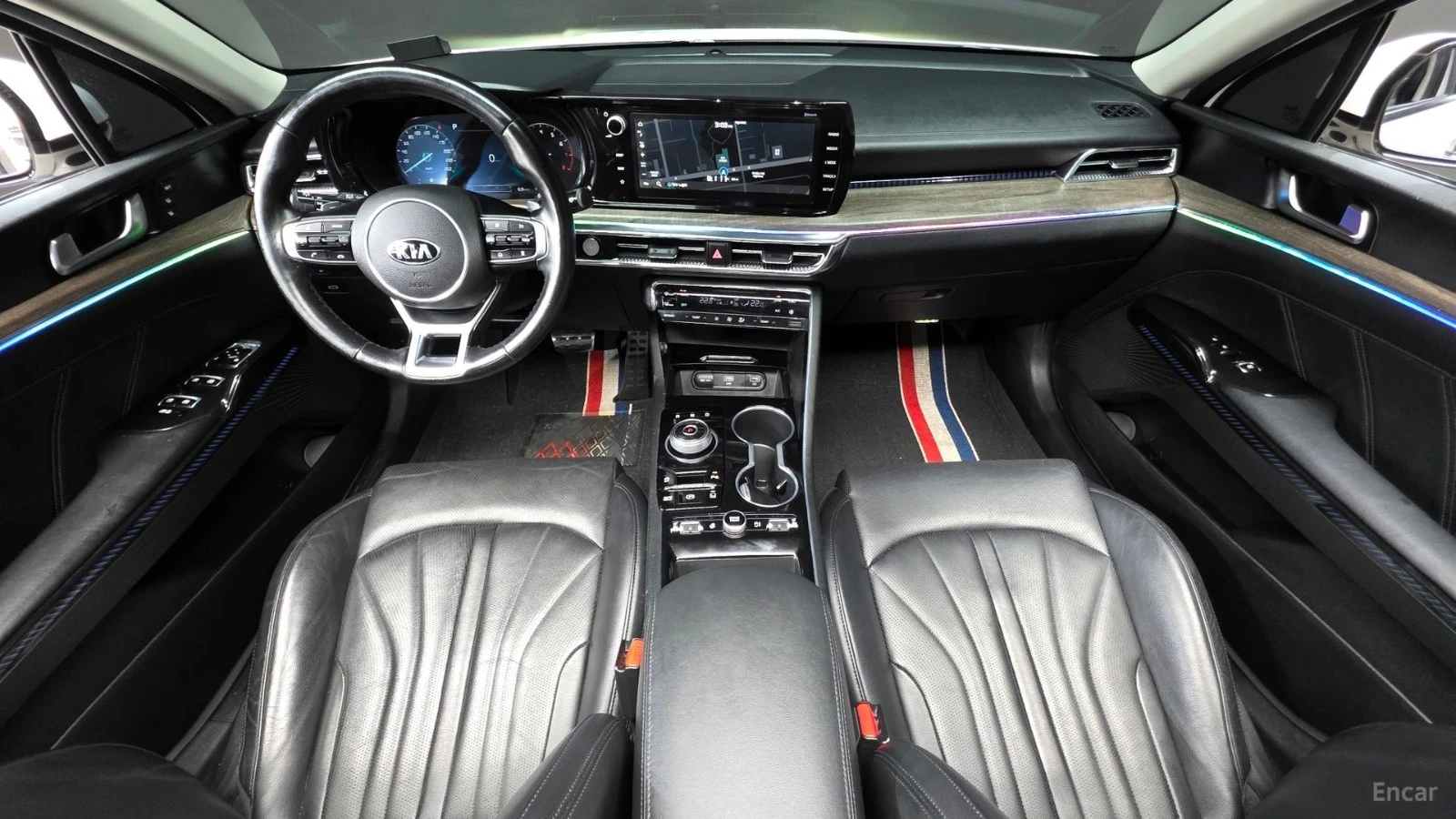 Kia K5 2.0* SIGNATURE* ПОДГРЕВ* ОБДУХВАНЕ* 360* ПАНО* , снимка 7 - Автомобили и джипове - 55465704