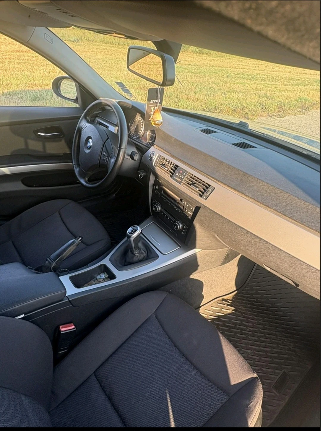 BMW 320, снимка 11 - Автомобили и джипове - 55484052