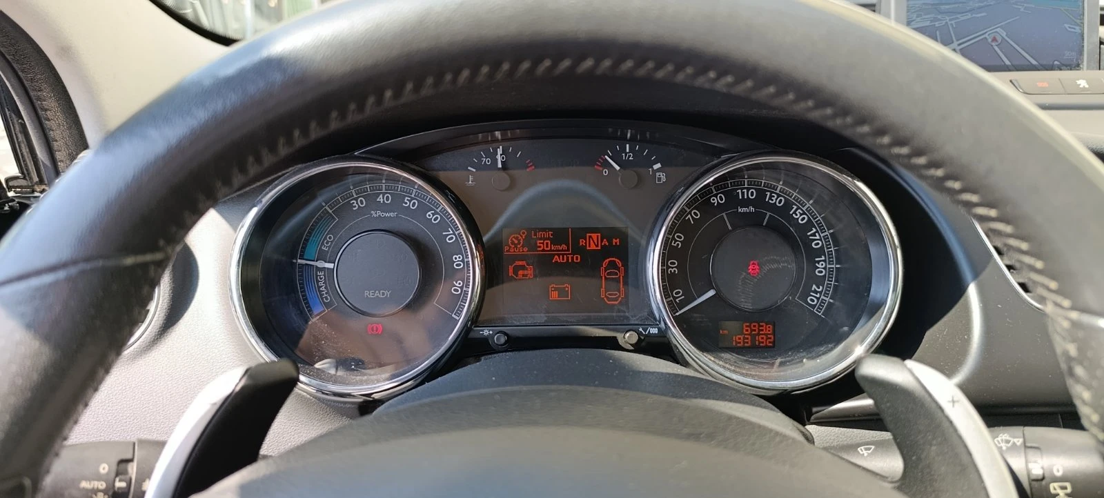 Peugeot 3008, снимка 12 - Автомобили и джипове - 55603630