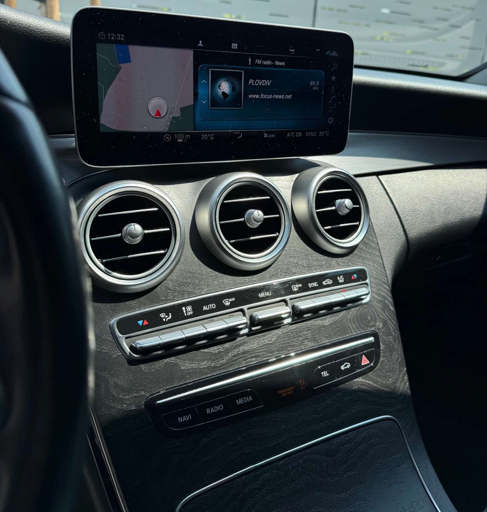 Mercedes-Benz C 220, снимка 8 - Автомобили и джипове - 55796286