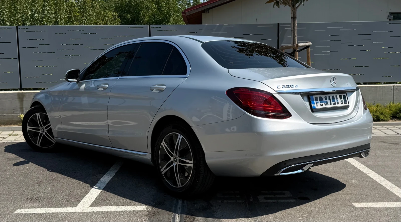 Mercedes-Benz C 220, снимка 4 - Автомобили и джипове - 55796286
