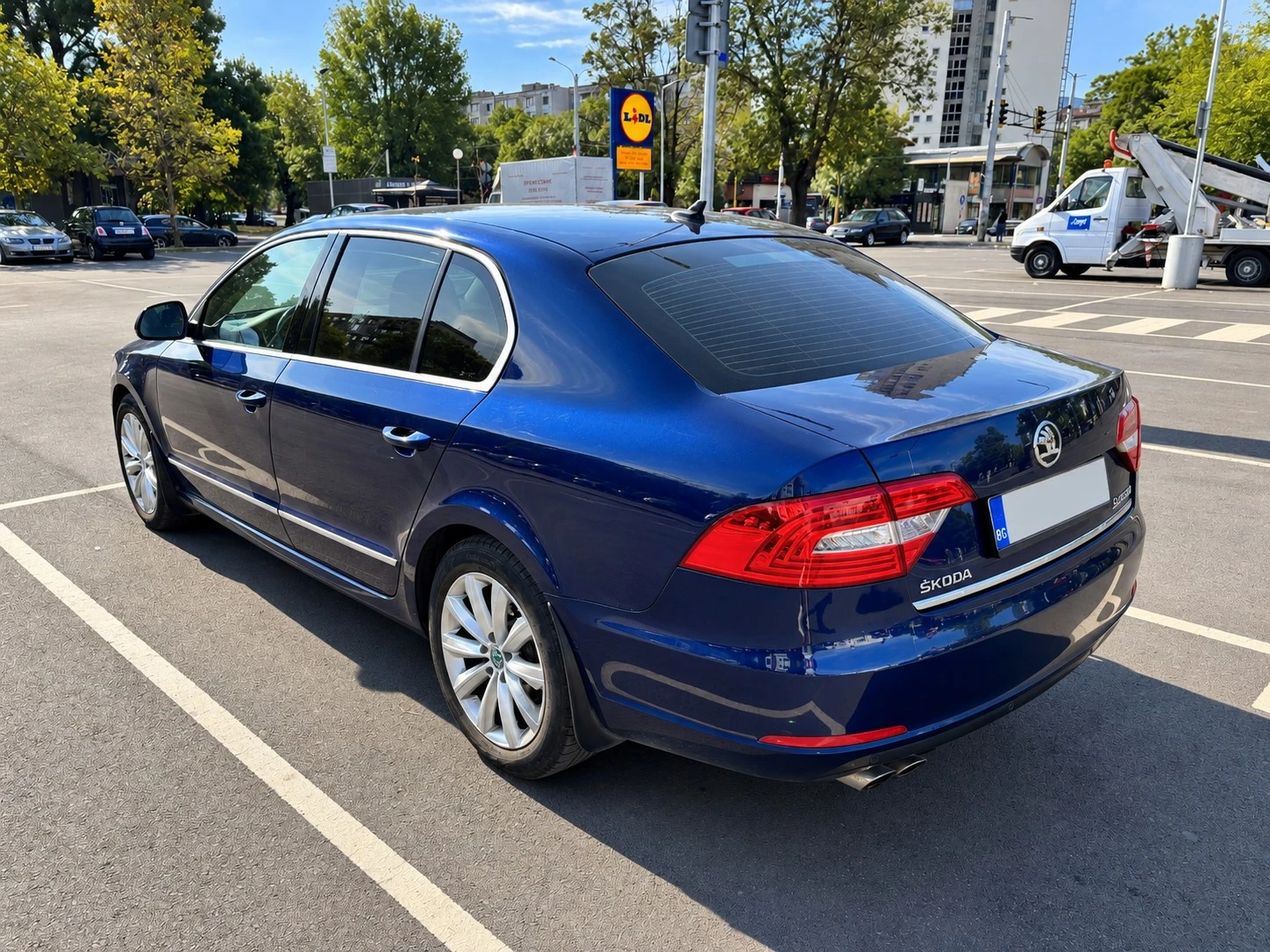 Skoda Superb II Facelift 1.8 TSI DSG, снимка 6 - Автомобили и джипове - 55967924