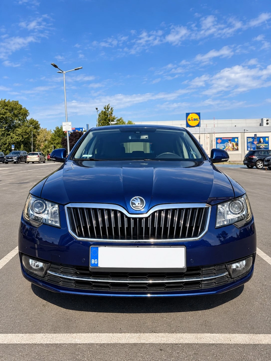 Skoda Superb II Facelift 1.8 TSI DSG, снимка 2 - Автомобили и джипове - 55967924
