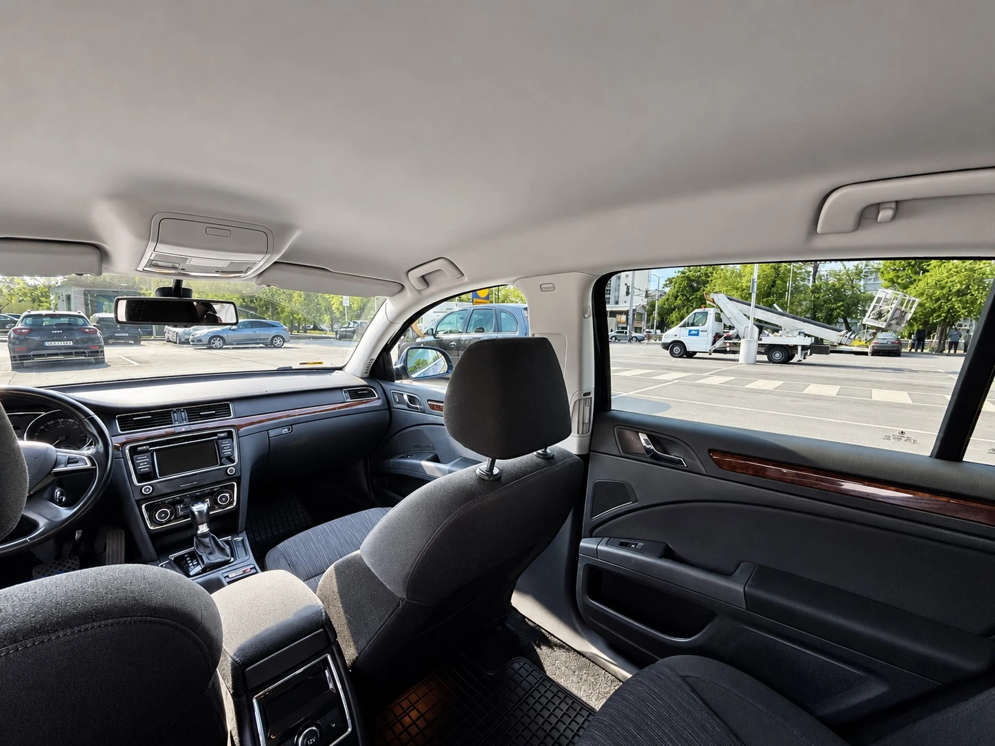 Skoda Superb II Facelift 1.8 TSI DSG, снимка 14 - Автомобили и джипове - 55967924
