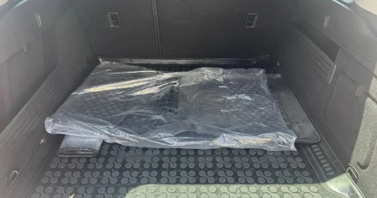 Opel Astra 2.0 CDTI , снимка 15 - Автомобили и джипове - 56646382