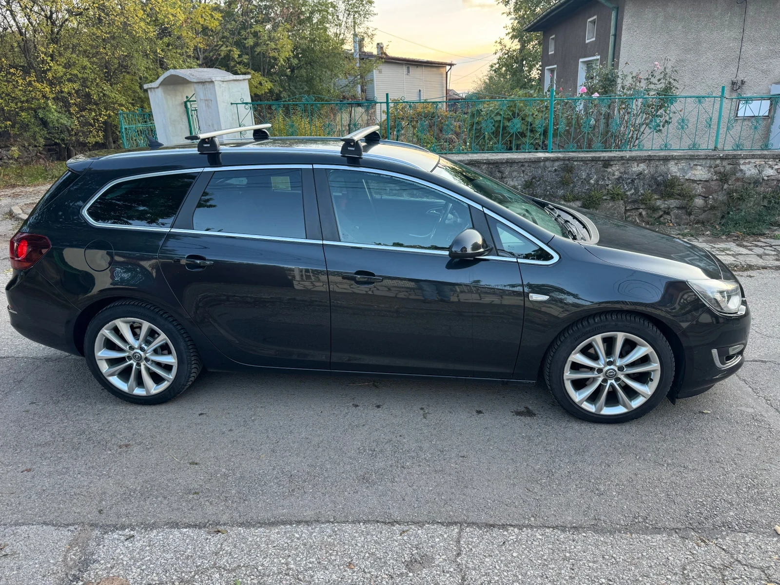 Opel Astra 2.0 CDTI , снимка 3 - Автомобили и джипове - 56646382