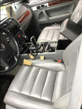 VW Touareg 5.0TDi, снимка 12