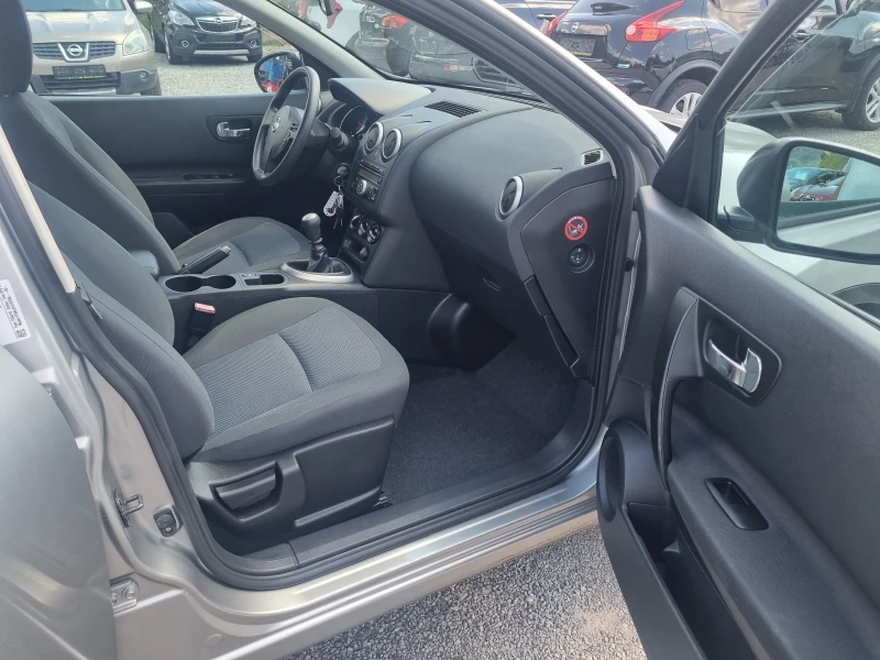 Nissan Qashqai 1.5-dci, снимка 10 - Автомобили и джипове - 37731477