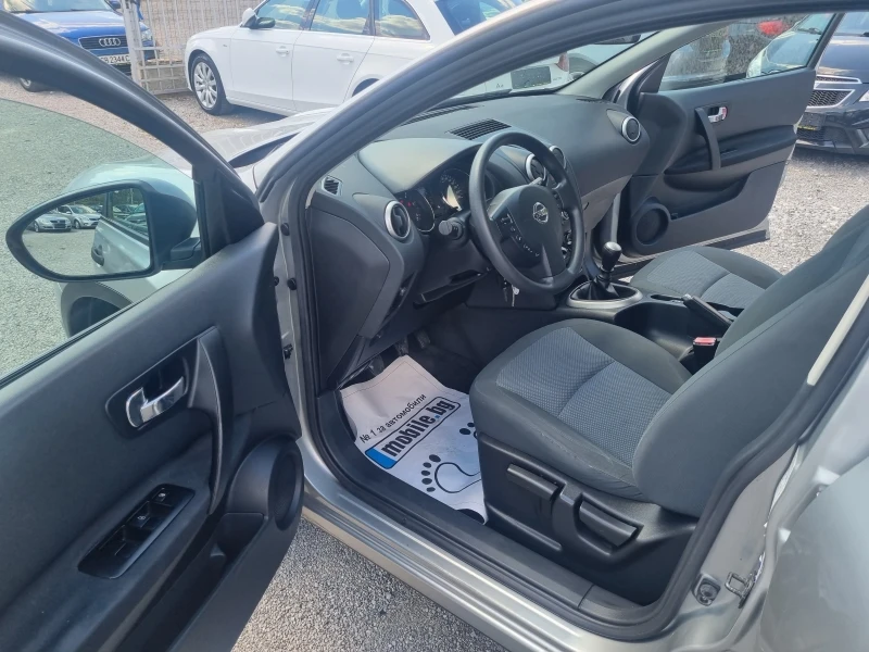 Nissan Qashqai 1.5-dci, снимка 13 - Автомобили и джипове - 37731477