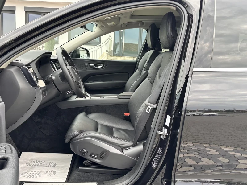 Volvo XC60 INSCRIPTION/398HP/PANO/MEMO/360/LED/DIGI/412g, снимка 10 - Автомобили и джипове - 51972014