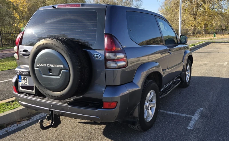 Toyota Land cruiser 3.0 D4D, снимка 6 - Автомобили и джипове - 52486421
